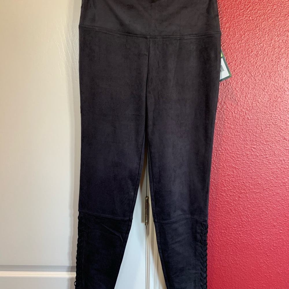 NWT black lysse leggings